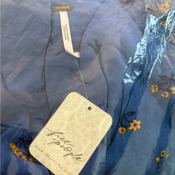 Free People Everyone’s Favorite Mini Dress Blue Floral with delicate tie NWT S M - Picture 7 of 11